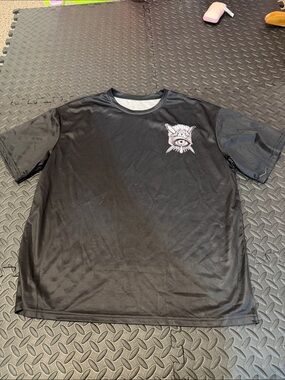 Black Graphic Short-Sleeve Men's Tee with Eye Emblem